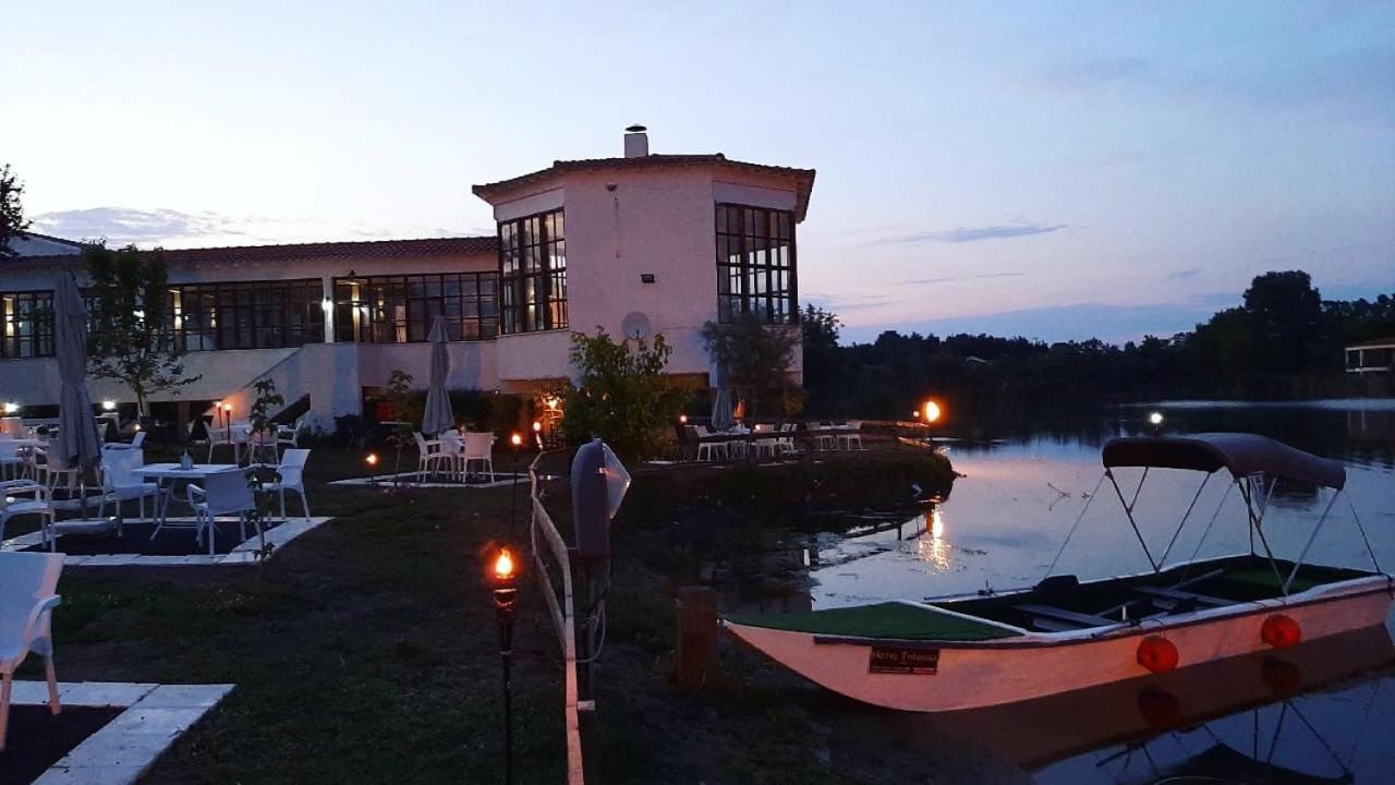 Thrassa Hotel Tycherón Eksteriør bilde